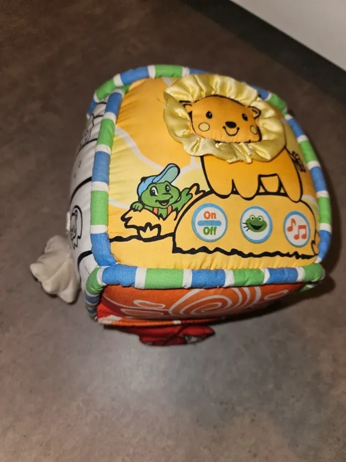 Cube sensoriel tissu