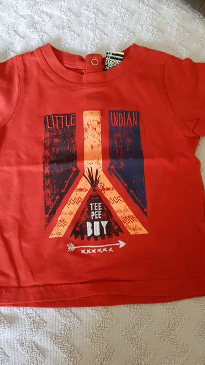 Lot t shirt 12mois - photo numéro 3