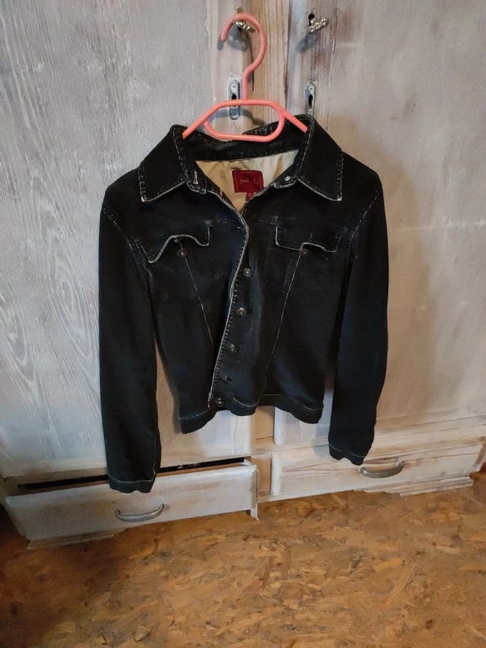 Belle petite veste noir