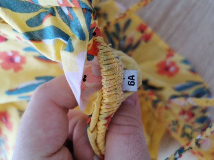 Robe fleurie - photo numéro 2