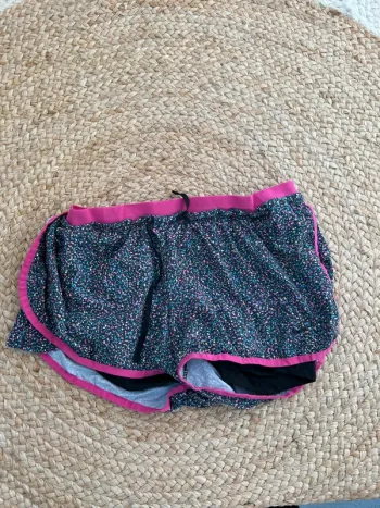 Short Femme Nike Dri-FIT Noir & Rose | Taille M | Très Bon État | Sport Running Training | R6