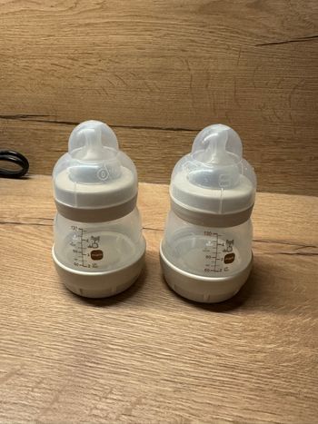 Lot de 2 biberons MAM (Tétine 0)