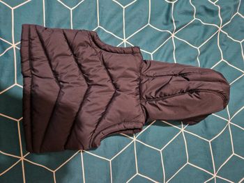 Doudoune capuche sans manche 6mois