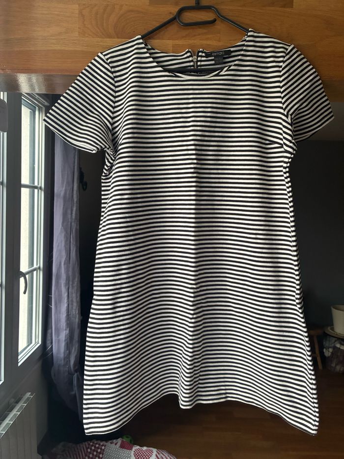 Robe courte