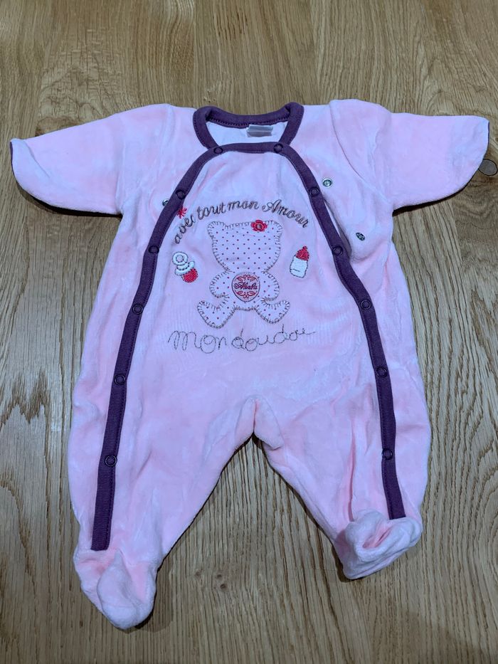 Lot de pyjamas/grenouillères - photo numéro 3