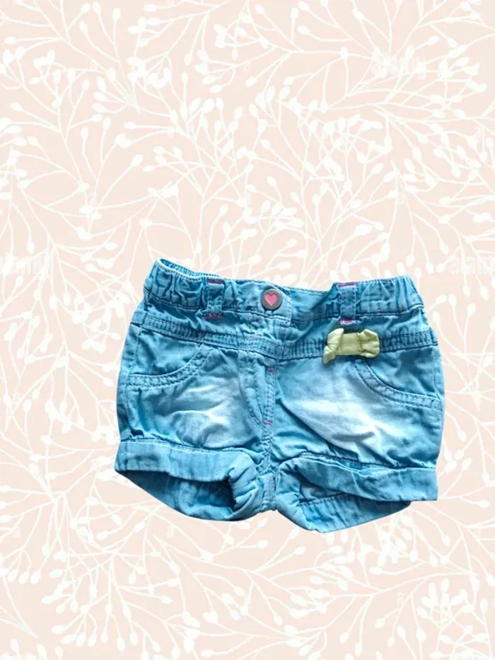 Short en jeans 3 mois