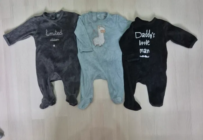 Lot pyjamas 3 mois