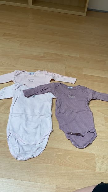 3 bodies longue manche - 6 mois