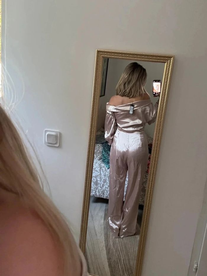 Combinaison femme satinée beige rosé 38 - photo numéro 2