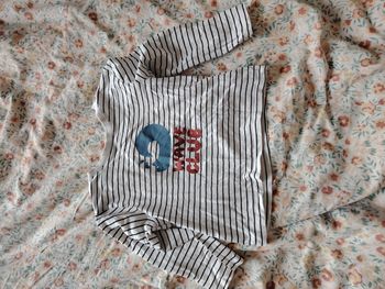 T-shirt à manches longues marinière taille 3 ans