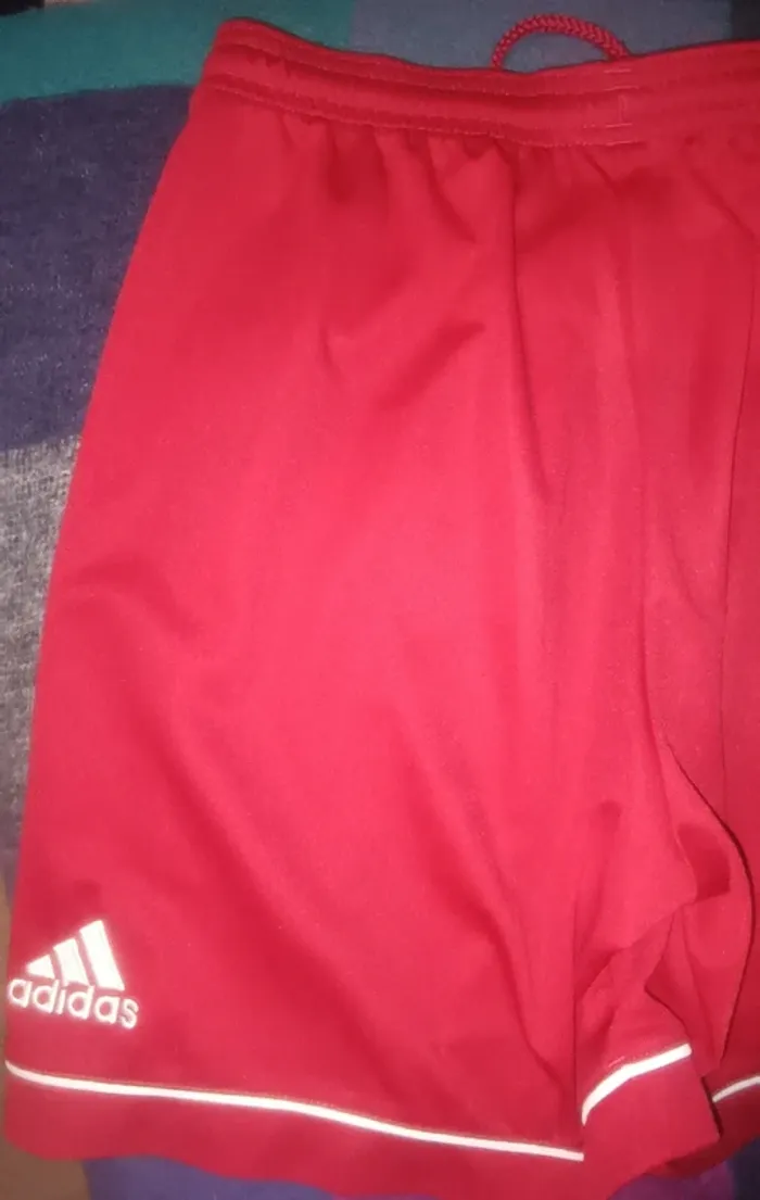 Short de sport rouge Adidas - photo numéro 7