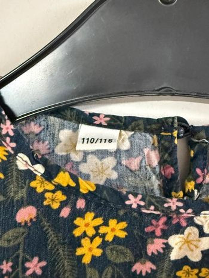 Blouse taille 6 ans - photo numéro 3