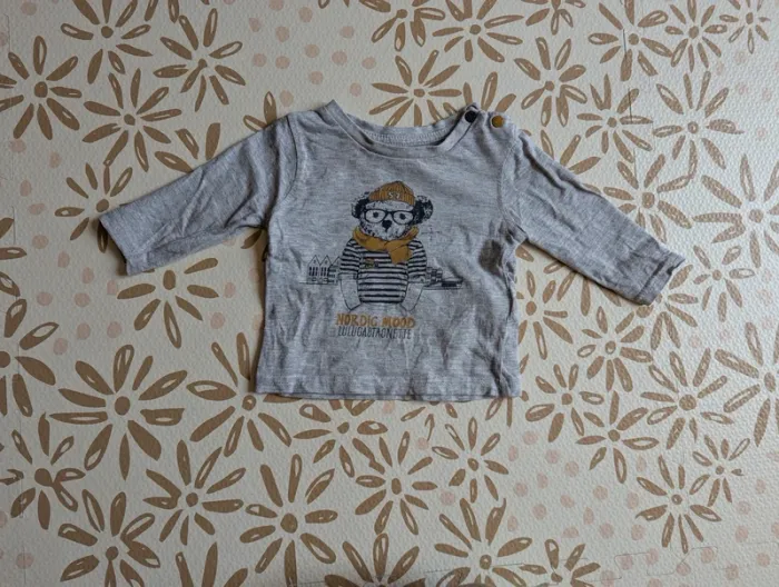 Lot de t-shirt manches longues 3 mois TBE - photo numéro 10
