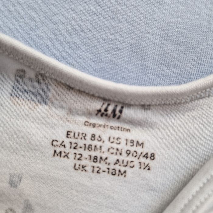 Lots 3 body manches longues 86cm H&M - photo numéro 4