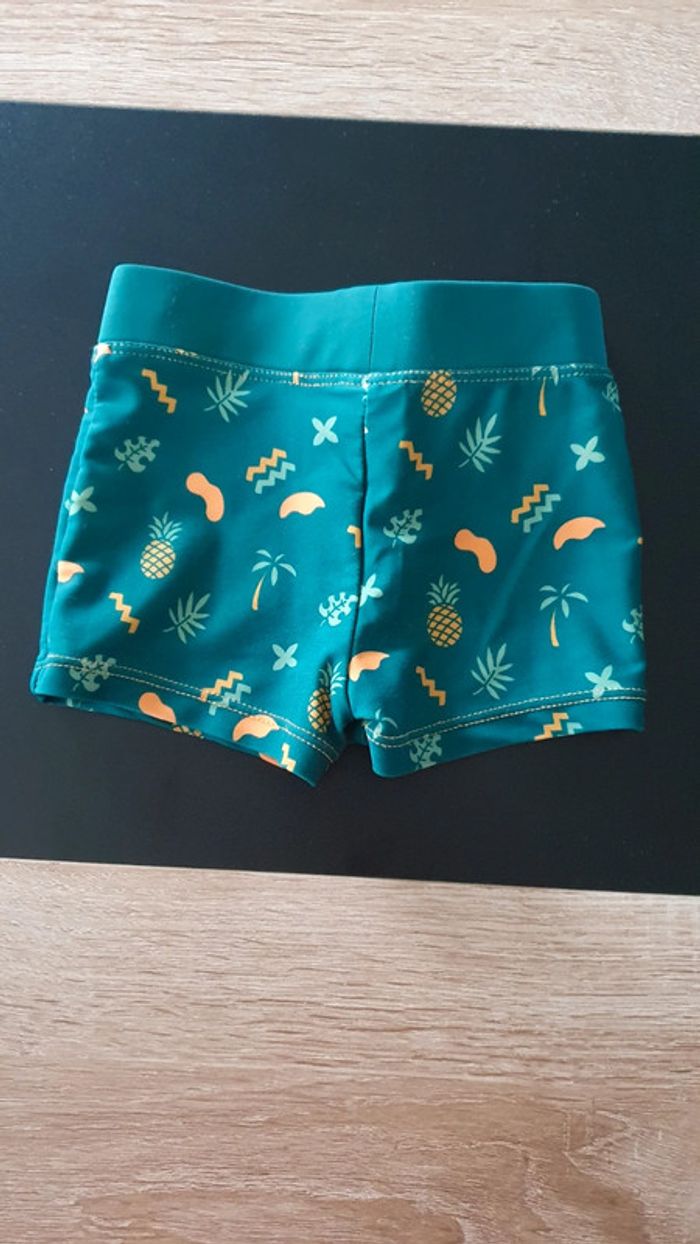 Boxer de bain 2 ans - photo numéro 2