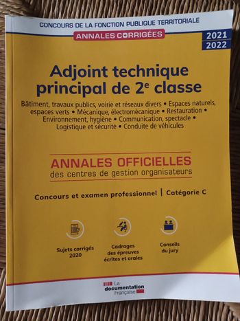 Livre préparation  concours