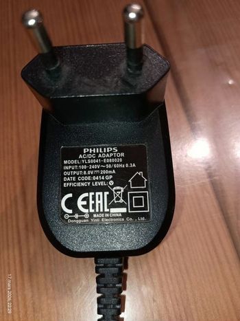 Adaptateur secteur Philipps