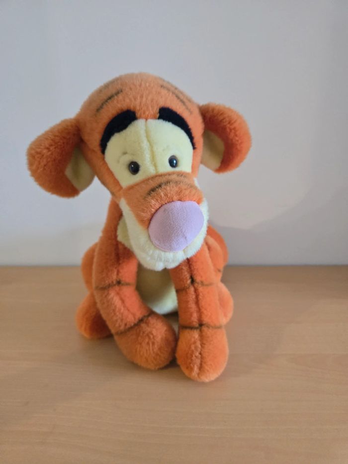 Tigrou disneyland Paris "winnie l'ourson"