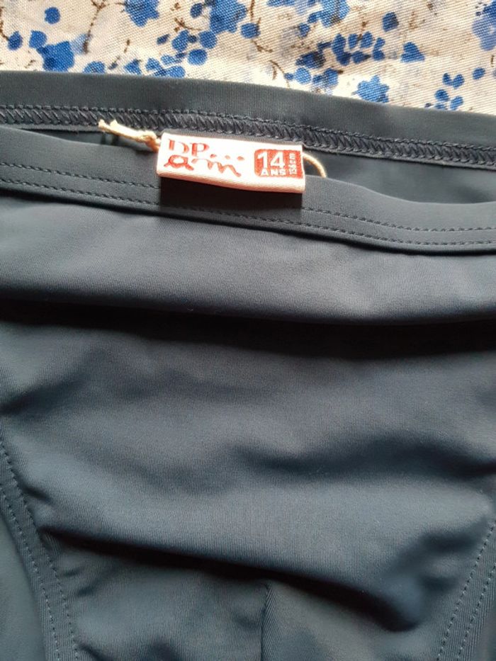 2 maillots de bain 14 ans DPAM - photo numéro 2