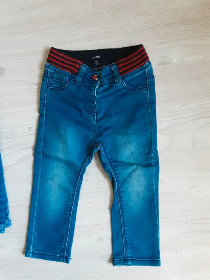 Lot 4 jeans fille T. 18 mois - photo numéro 7