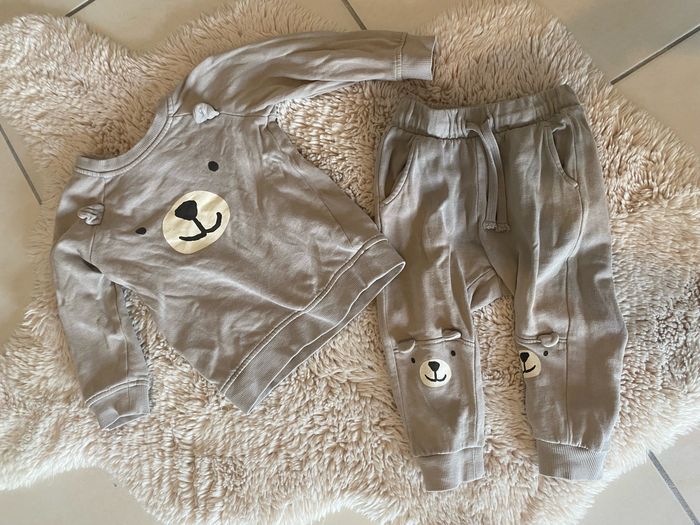 Lots ensembles jogging - photo numéro 10