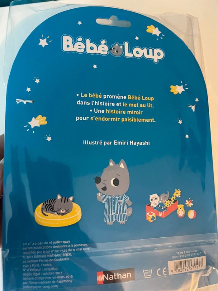Livre en tissu bonne nuit bébé loup neuf sous blister - photo numéro 3