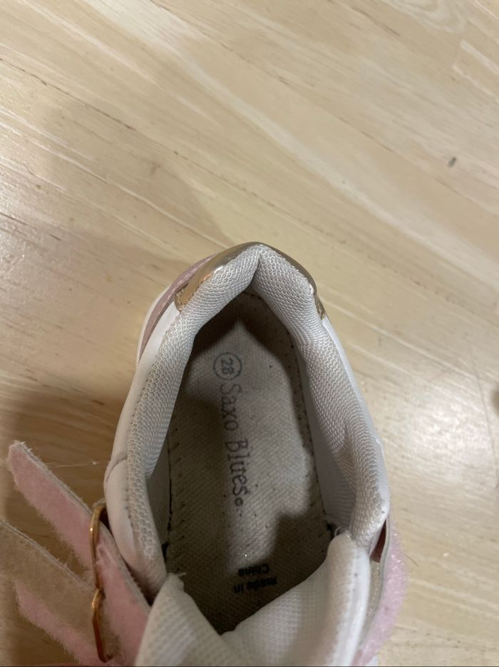 Baskets pointure 28 - photo numéro 4