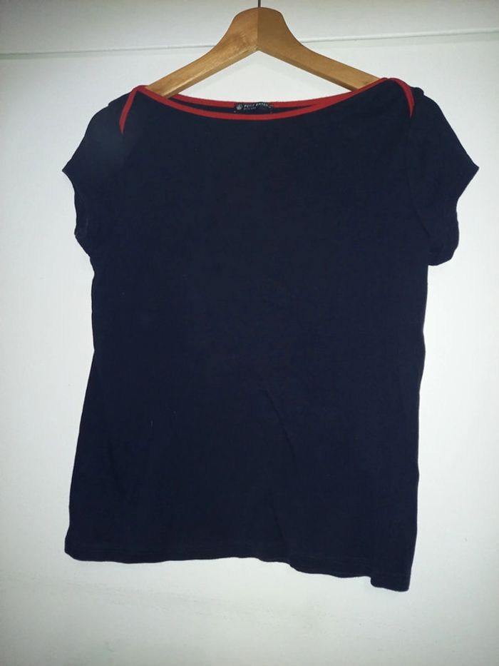T shirt noir & rouge Petit Bateaux taille 14/ 16 ans