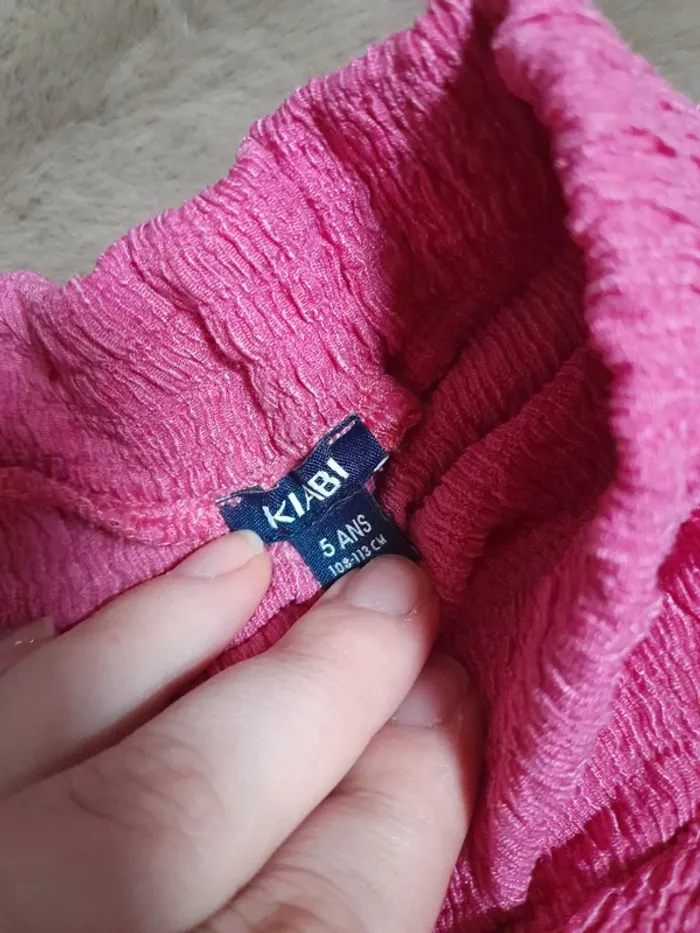 Jupe couleur rose - Très bon état- Kiabi - Taille 5 ans - photo numéro 3