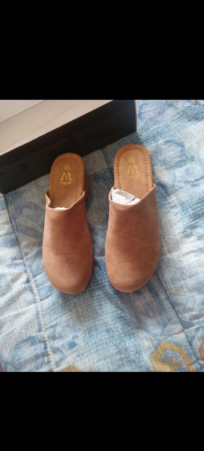 Sabots neufs kaki taille 39 - photo numéro 3