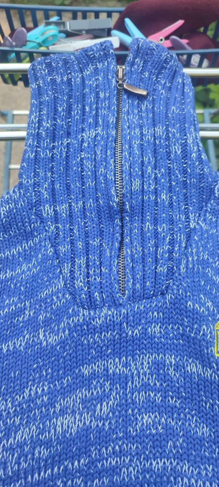 Pull bleu - photo numéro 2