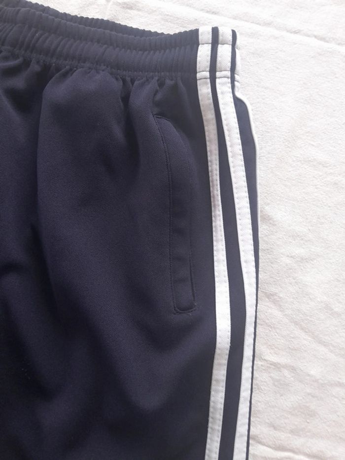 Short Yvi Club taille 38 - photo numéro 6