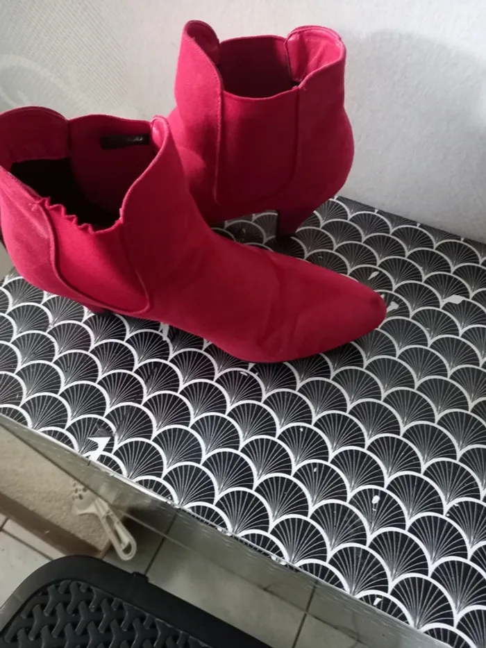 Bottines rouges - photo numéro 5
