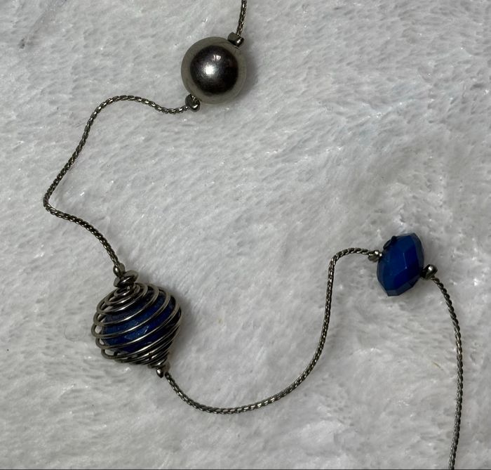 🦋Sautoir argenté et bleu – Élégance moderne - photo numéro 8