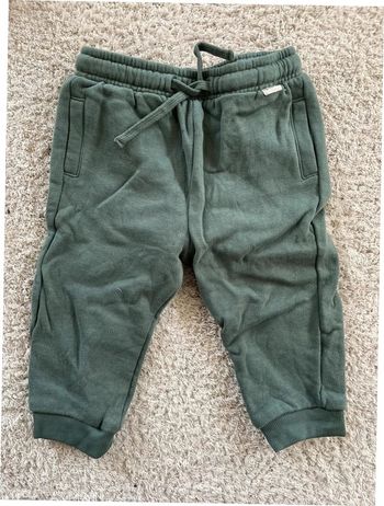 Pantalon jogging vert taille 18 mois Kiabi