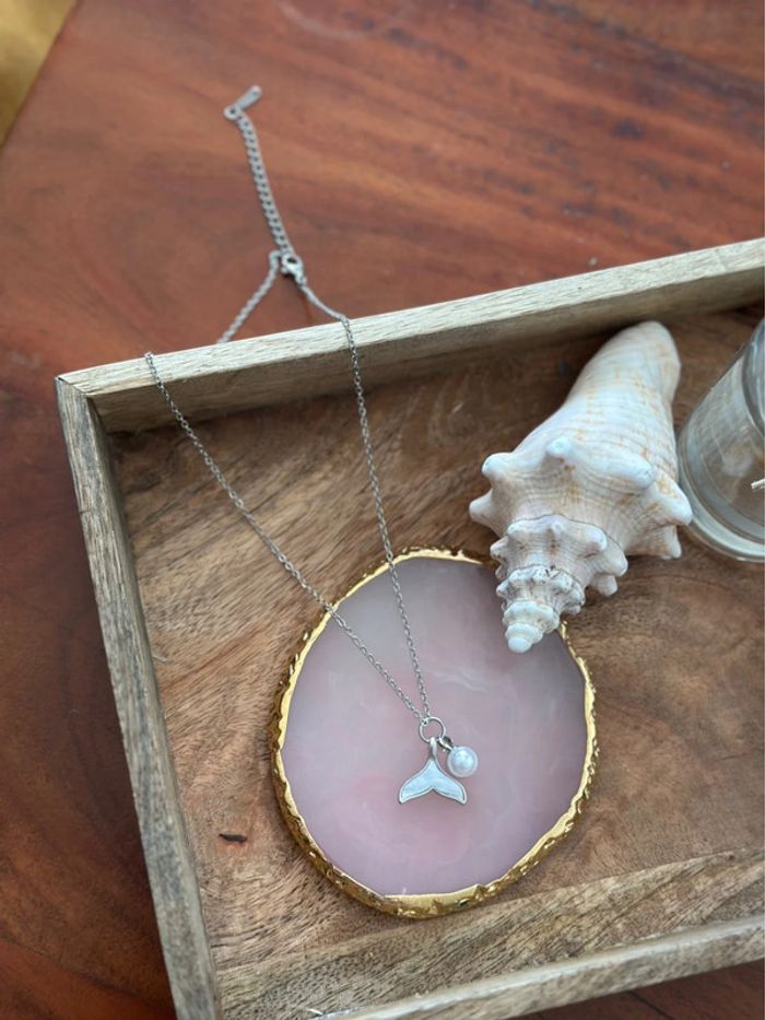 Collier queue de sirène argentée & perle d’eau douce naturelle – Neuf - photo numéro 3