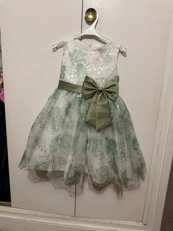 Robe festive verte