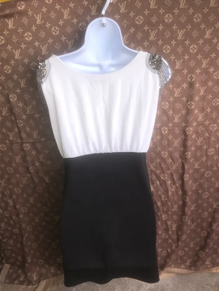 Robe made in italie - photo numéro 4