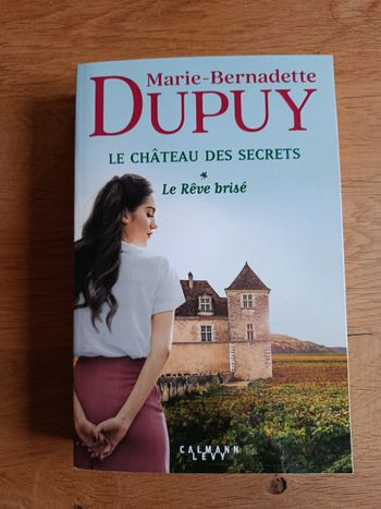 Livre marie Bernadette Dupuy