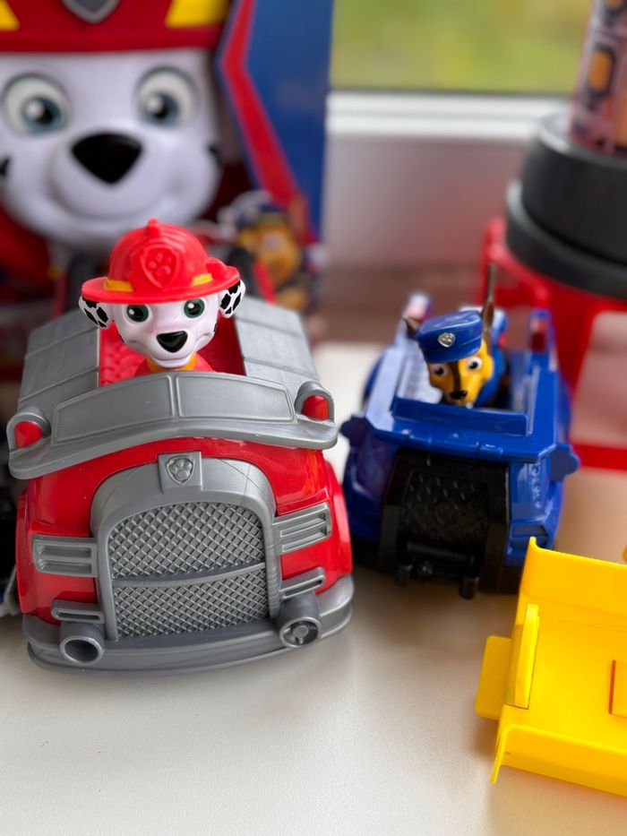 Gros lot de jouets pat patrouille - Circuit mighty meteor track set - véhicules mission spéciale - figurines - photo numéro 8