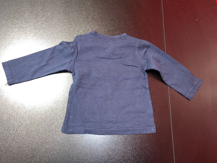 T-shirt manches longues bleu marine taille 9 mois motif ours - photo numéro 2