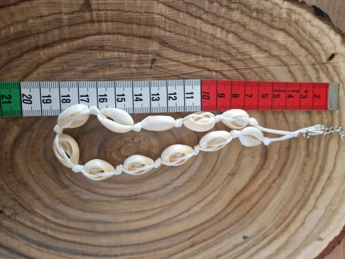 Collier fantaisie cordon et coquillage blanc - photo numéro 3