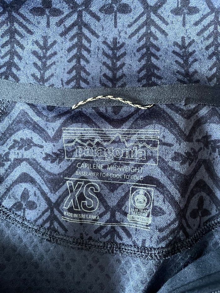 Sweat Patagonia thermique  marine motifs XS - photo numéro 3