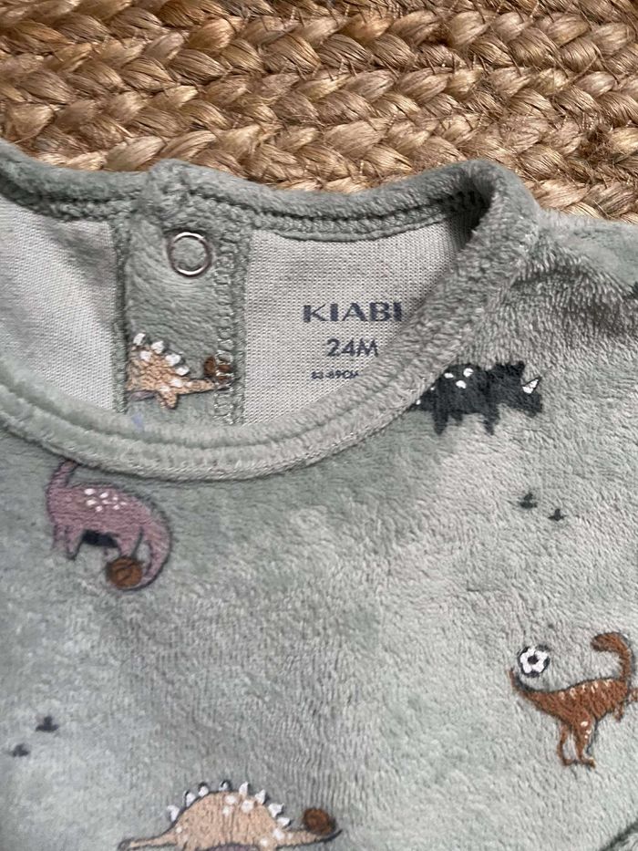 Pyjama dino 24 mois - photo numéro 2