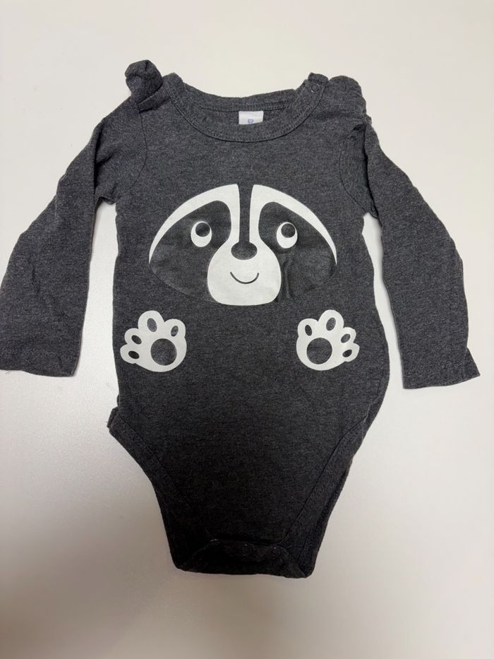 Superbe lot garçon 3 mois plusieurs marques certains articles neufs - photo numéro 2