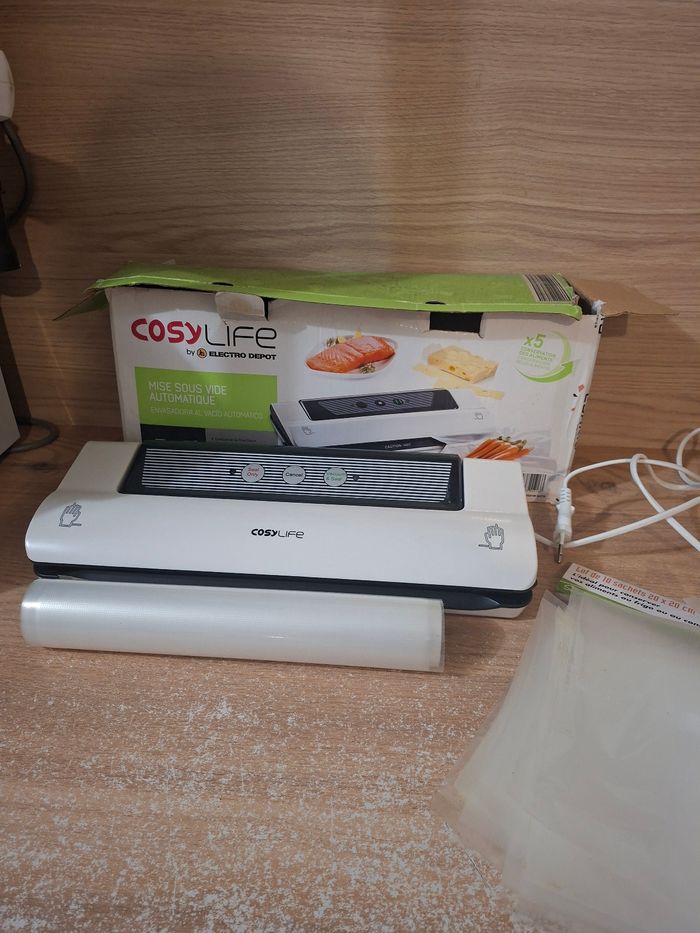 Appareil mise sous vide  alimentaire