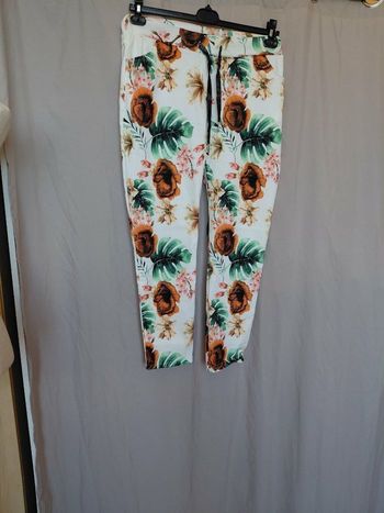 Très joli pantalon femme T U 