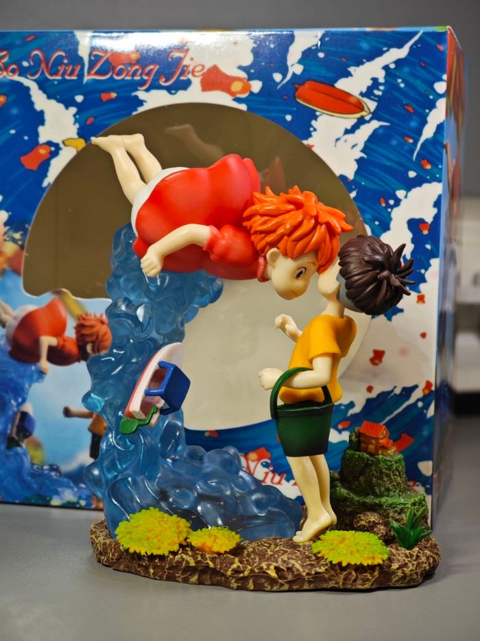 Figurine Ghibli Ponyo sur la montagne : 14cm Neuve en boite
