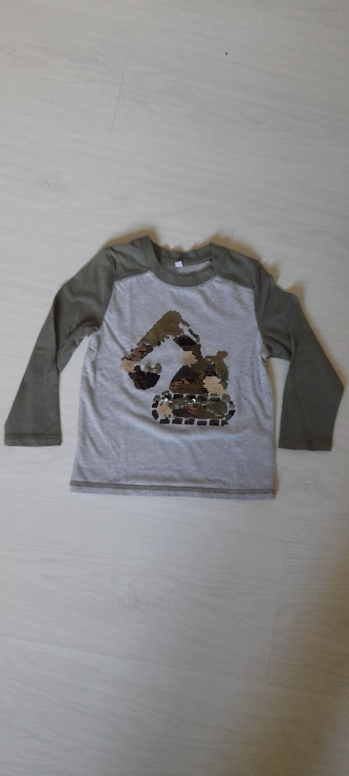 Tee-shirt manches longues T 4 ans