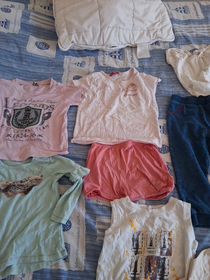 Lot vêtements fille 24 mois - photo numéro 3